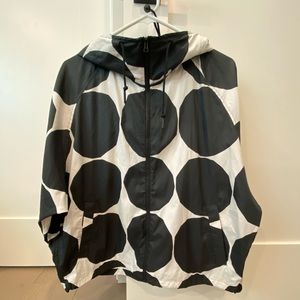 Marimekko x Uniqlo pocketable UV protection light parka